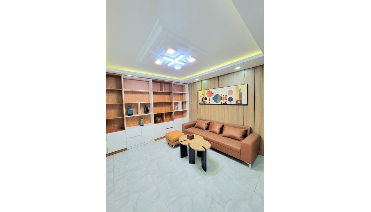 Bán Nhà Phố Full nội thất cao cấp Tại Đường Phạm Văn Chiêu, Gò Vấp, TPHCM